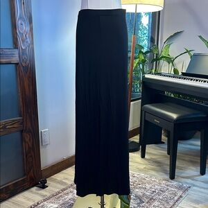 Bisou Bisou Practical Magic Y2K Style Long Flowy Center Slit Black Maxi Skirt